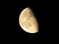 Księżyc - złożenie 6 klatek